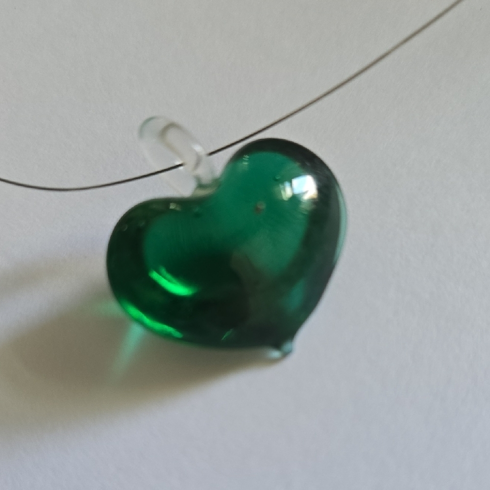 💚 Vintage Do Maghi Venetian Glass Green Heart Necklace 💚
